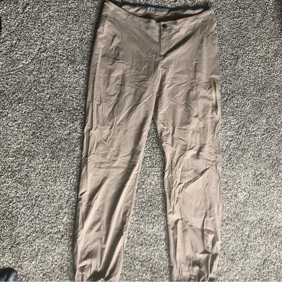 Columbia Omnishield outdoor pants - Picture 2 of 8